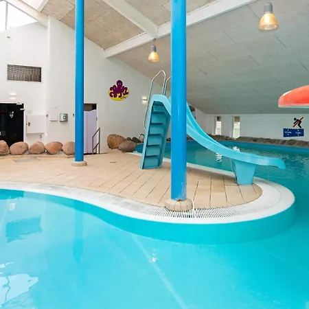 Holiday home Cviii *
